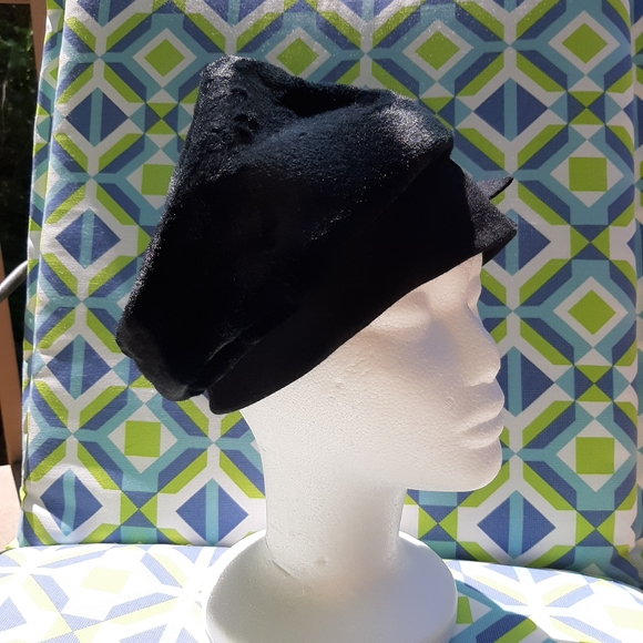 Vintage hat - Picture 2 of 7